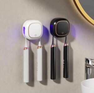 Držač i sterilizator za četkice za zube