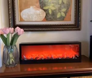 LED lampa-kamin sa efektom plamena